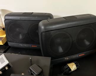 Pioneer speakers 