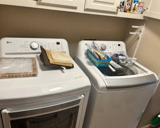 Very nice washer and dryer