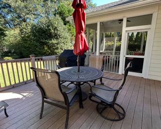 Outdoor patio set with 4 chairs