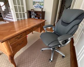 Serta office chair