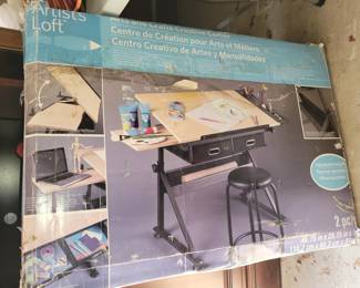 Artist's table - NIB