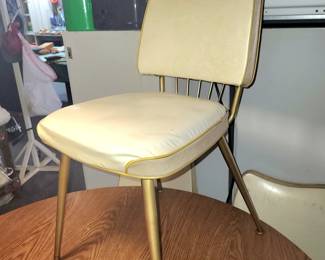 Vintage dining table and Chromcraft chairs