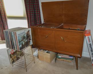 Vintage Kenmore console stereo and LPs