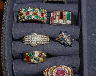 Ladies costume rings
