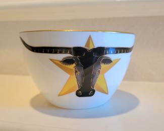 Boehm bowl commemorating the 150th anniversary of Texas