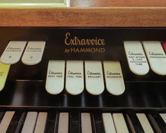 Hammond Extravoice organ