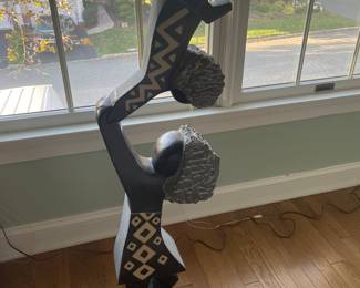 Dominic Benhura Sculpture