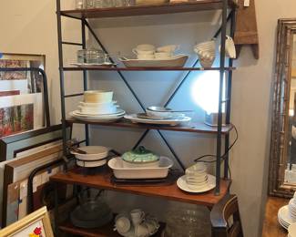 Vintage kitchware, pyrex, thermos and more 