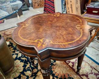 Ethan Allen Occasional table
