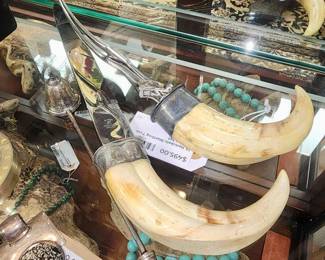 Henkle Carving sets with custom African warthog tusk handles