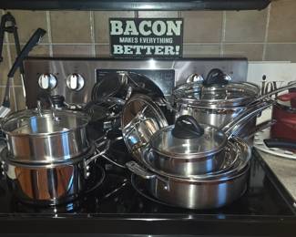 Heavy Duty Cuisinart Cookware - Like NEW!