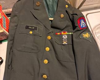 Military jacket 