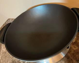 E114 - $75. Breville Wok.