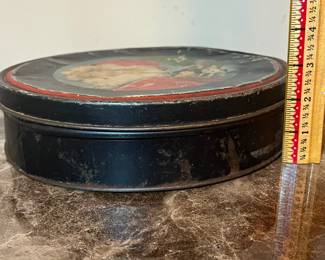 E7 - $75. 1920s Henry Clive Mac Murray Canco Biscuit Tin.