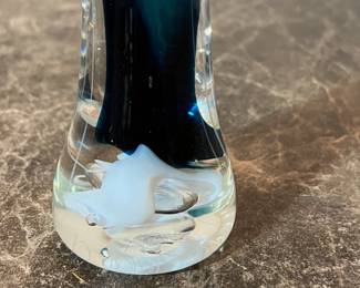 E86 - $125. Richard Jolley Signed Art Glass Vase.