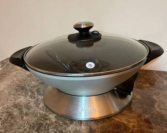 E114 - $75. Breville Wok.