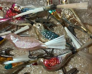 E9 - $115. 16 pieces. Antique & Vintage Blown Glass Birds. Made in Germany.