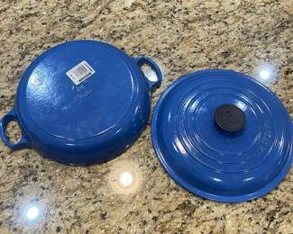 E15 - $100. Le Creuset 10" Shallow Braiser. 2 1/4 quart. #26. New with Tag on Bottom.