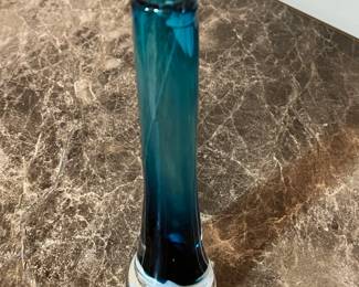 E86 - $125. Richard Jolley Signed Art Glass Vase.