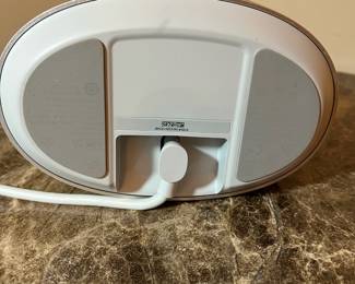 E95 - $175. Bose Home Speaker 500 with screen.