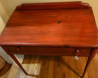 E3 - $275. MCM Simmons Furniture Desk & Chair. Measures 32" wide x 18.5" deep x 30" tall. Pieces are Painted Metal and very sturdy!