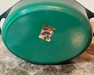 E18 - $100. Le Creuset Doufeu #28. Brand New.