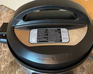 E116 - $50. Instant Pot Duo Plus. (Model Duo Plus 80)