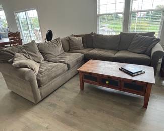 L-Shaped Sofa Unit