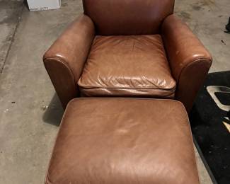 Leather Chair w/Ottoman