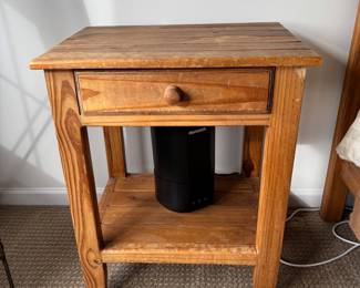 Pine End Table