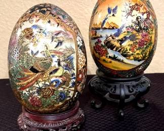 2 Porcelain Asian Satsuma BirdsFlorals