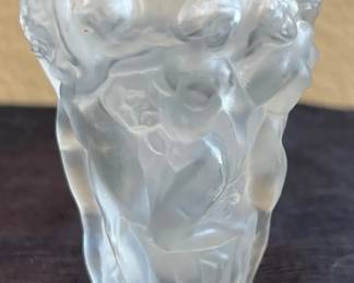Czech Republic Desna Frosted Glass Lalique Style Vase