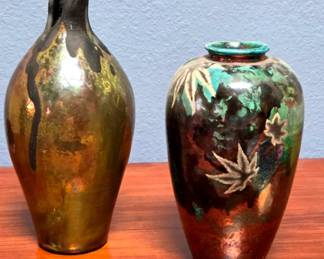 2 Mirror Glazed Pots