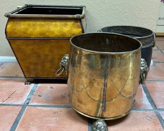 3 Metal Pots