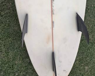 Midget Smith 7'x18.5" surfboard