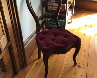 Victorian style parlor chair