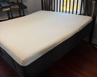 King memory foam bed