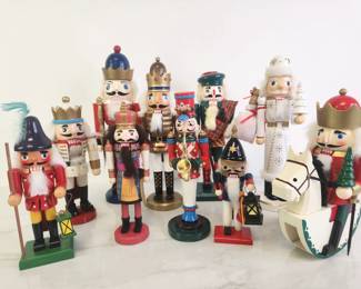 Lot 8339 Small Medium Wooden Nutcrackers