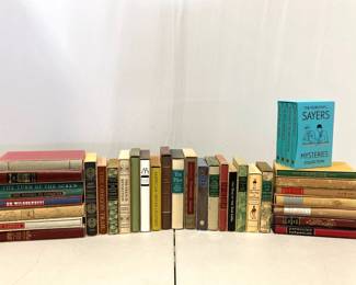 Lot 8482 Vintage Heritage Press Collectible Books w Slipcases