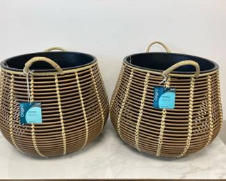 Lot 8413 IndoorOutdoor Rattan Garden Planters