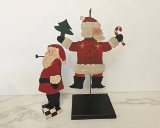 Lot 8275 Vintage Nancy Thomas Folk Art Santa Figurine Sculptures