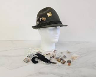 Lot 8515 Mens Allgauer Lodenhut Tyrolean Hat w Pins