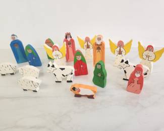 Lot 8246 Vintage Wooden Painted Nativity Set