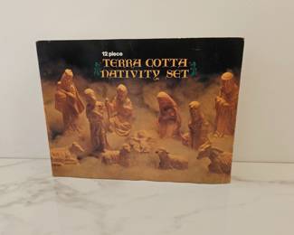 Lot 8288 Vintage Christmas 12 piece Terra Cotta Nativity