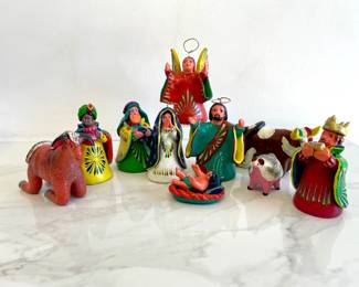 Lot 8320 Vintage Ortega Mexican Folk Art Nacimiento Nativity Set