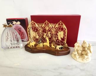Lot 8247 Vintage Nativity Scenes Mikasa Glass Tamerlane Gold Finish Resin