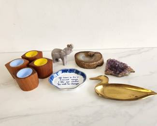 Lot 8504 MCM Swedish Egg Cups Agate Geode Porcelain Elephant Mottahedeh Trinket Trays