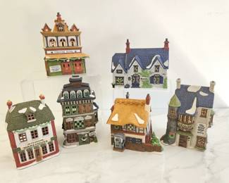 Lot 8241 Department 56 Heritage Village Dickens Series