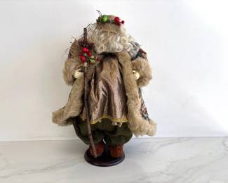Lot 8190 Vintage Brinns Santa Standing Figurine