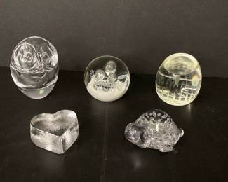 Lot 8519 Vintage Art Glass Paperweights Caithness Trilogy Scotland Vannes Crystal others